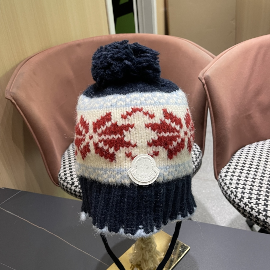  蒙口MONCLER 复古提花保暖针织帽子女2025秋冬季休闲百搭防寒护耳包头帽显脸小