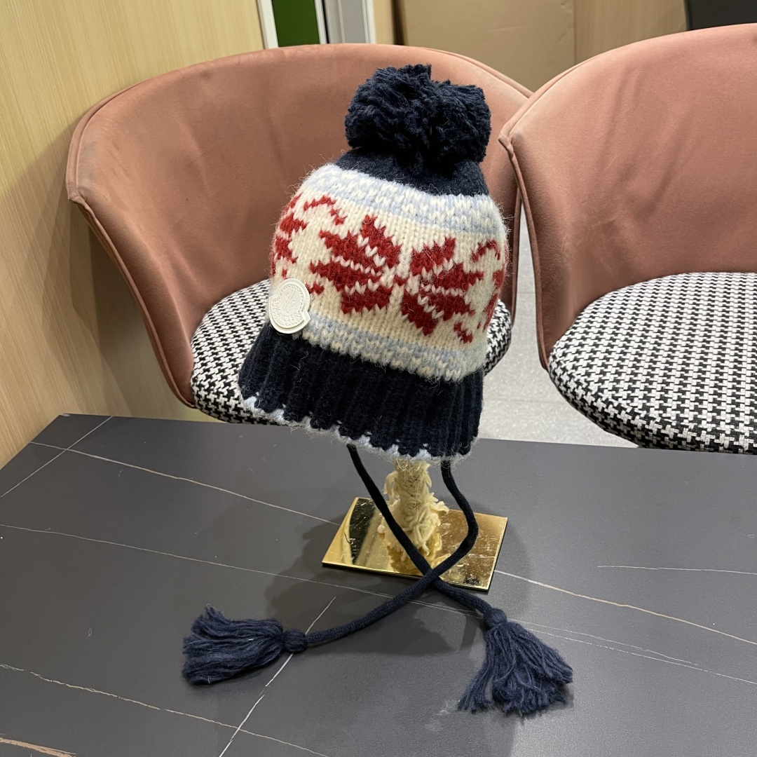  蒙口MONCLER 复古提花保暖针织帽子女2025秋冬季休闲百搭防寒护耳包头帽显脸小