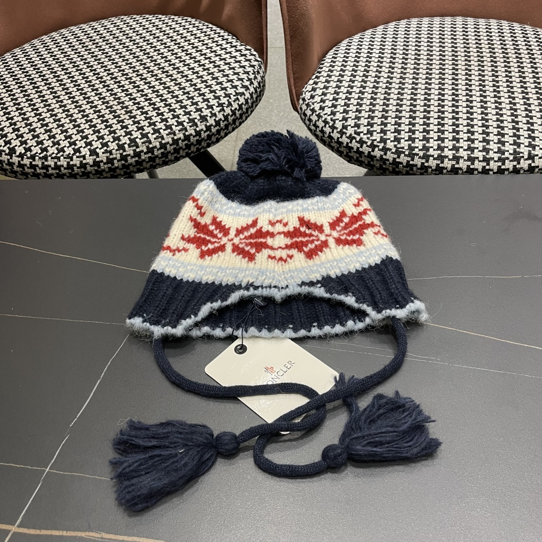  蒙口MONCLER 复古提花保暖针织帽子女2025秋冬季休闲百搭防寒护耳包头帽显脸小