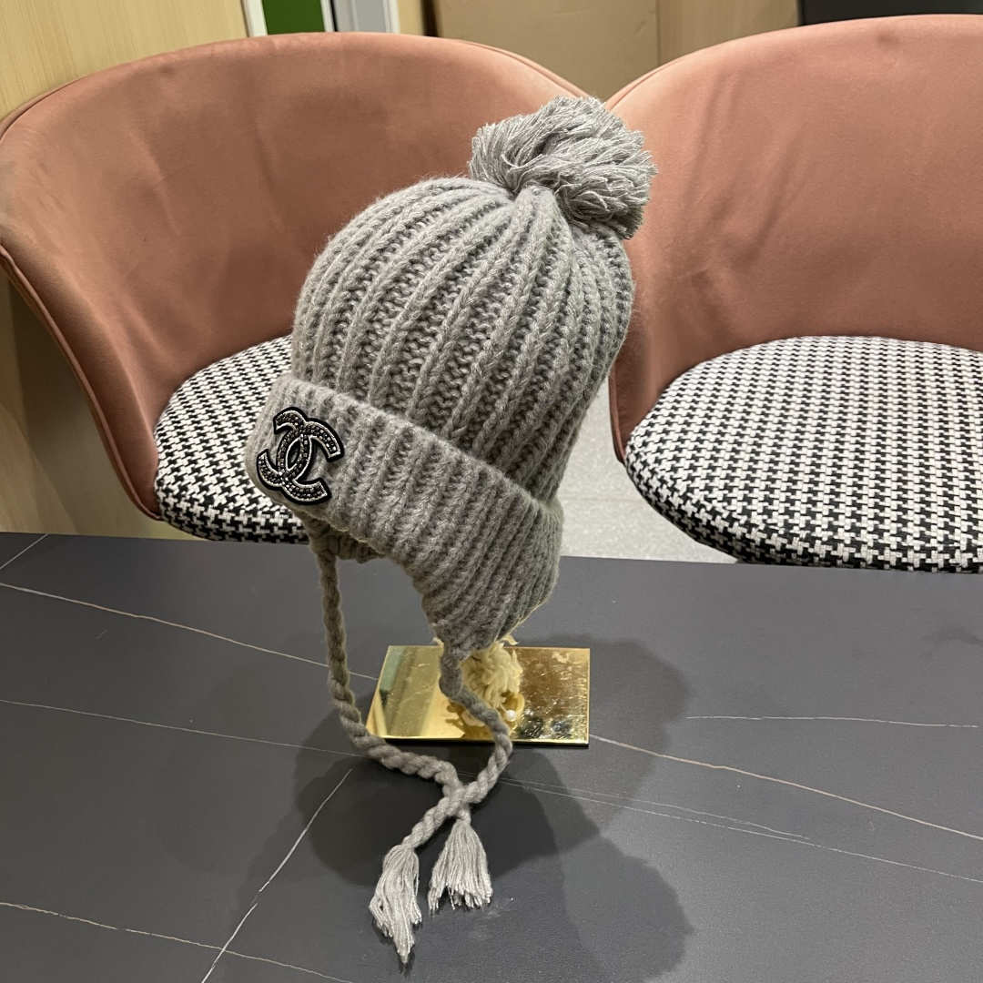  香奈儿(CHANEL) 针织帽子女秋冬新款大头围保暖护耳
冷帽堆堆帽韩版毛线帽逛街百搭