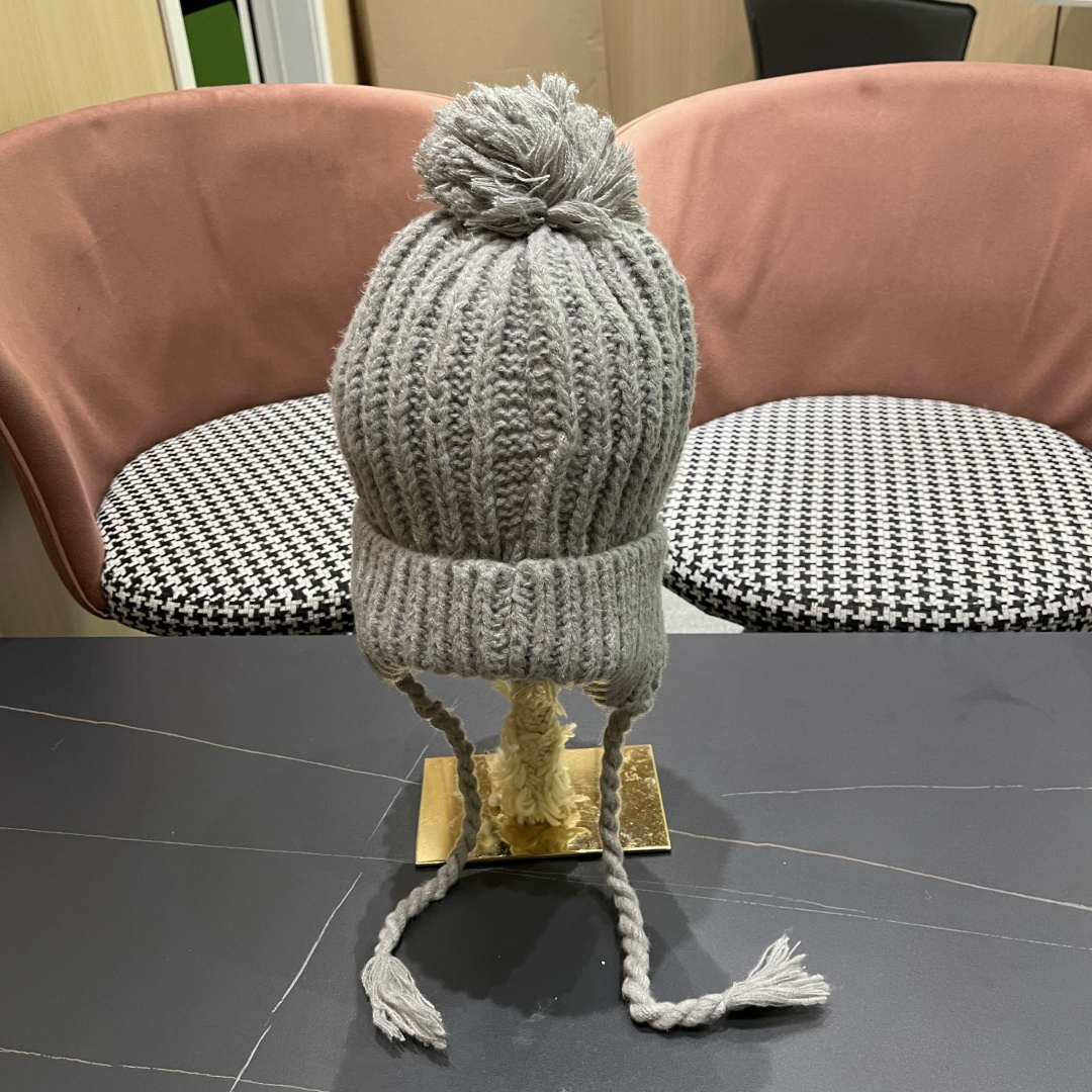  香奈儿(CHANEL) 针织帽子女秋冬新款大头围保暖护耳
冷帽堆堆帽韩版毛线帽逛街百搭