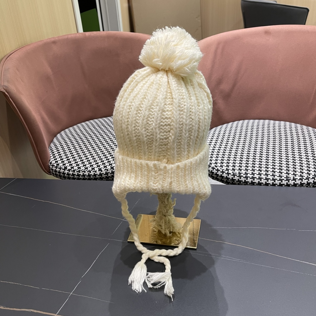  香奈儿(CHANEL) 针织帽子女秋冬新款大头围保暖护耳
冷帽堆堆帽韩版毛线帽逛街百搭