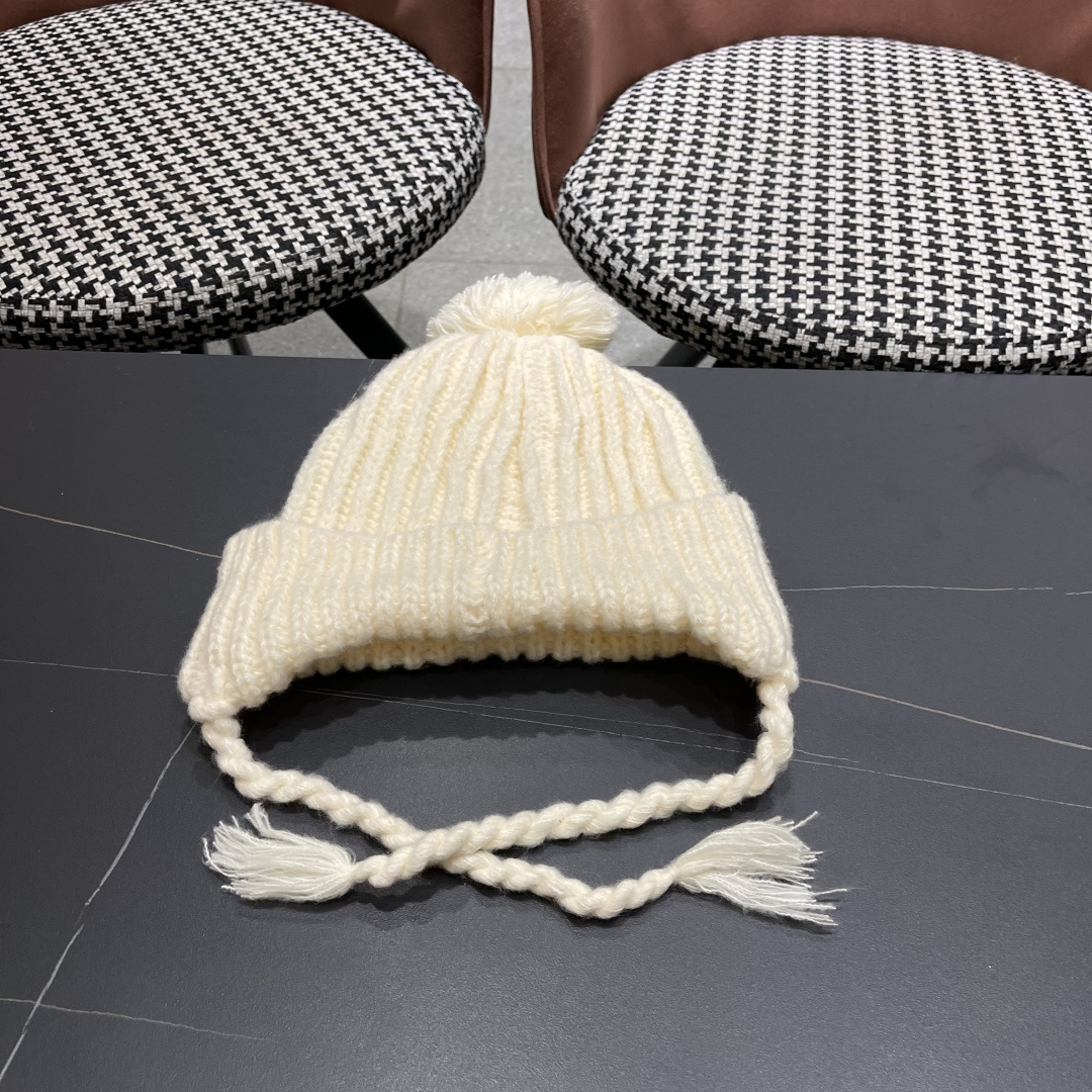  香奈儿(CHANEL) 针织帽子女秋冬新款大头围保暖护耳
冷帽堆堆帽韩版毛线帽逛街百搭