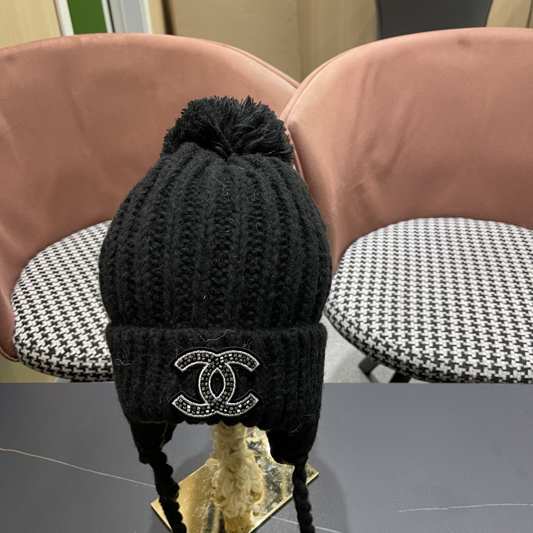  香奈儿(CHANEL) 针织帽子女秋冬新款大头围保暖护耳
冷帽堆堆帽韩版毛线帽逛街百搭