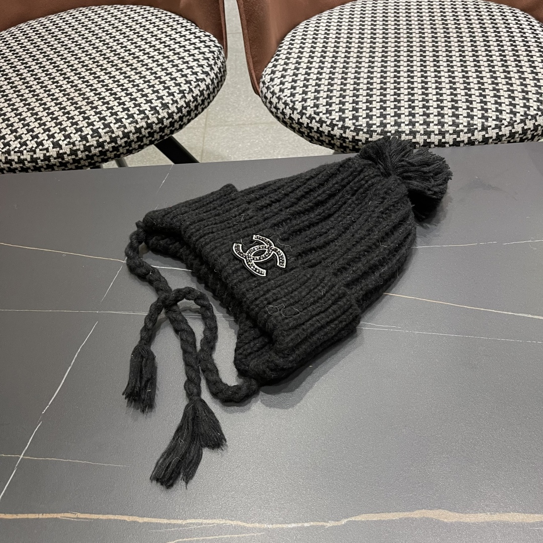  香奈儿(CHANEL) 针织帽子女秋冬新款大头围保暖护耳
冷帽堆堆帽韩版毛线帽逛街百搭