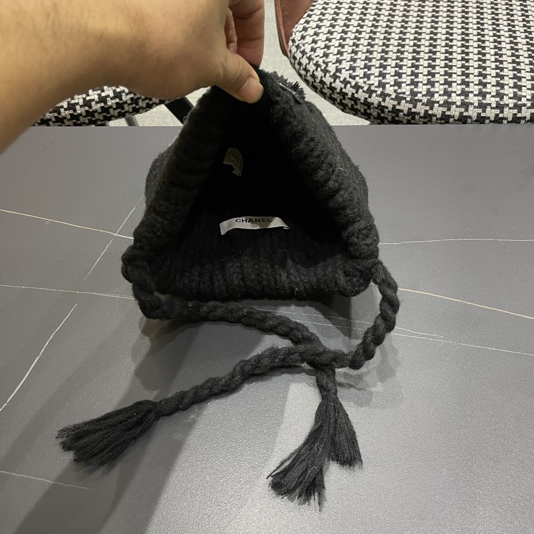  香奈儿(CHANEL) 针织帽子女秋冬新款大头围保暖护耳
冷帽堆堆帽韩版毛线帽逛街百搭