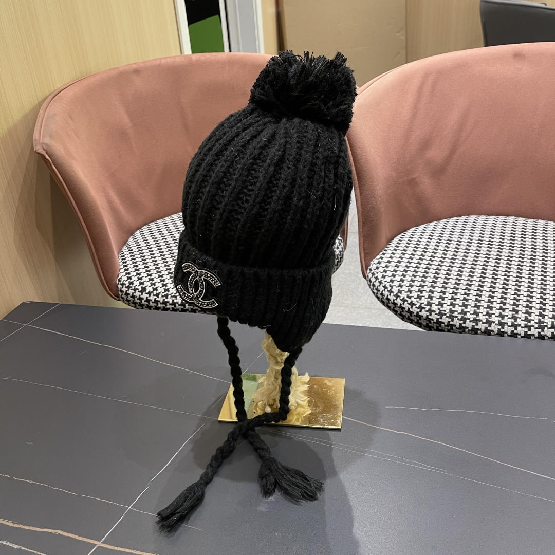  香奈儿(CHANEL) 针织帽子女秋冬新款大头围保暖护耳
冷帽堆堆帽韩版毛线帽逛街百搭