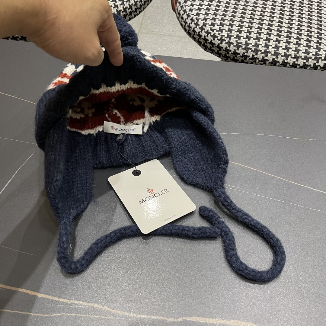  蒙口Moncler盟可睐加绒加厚雷锋帽子女秋冬季保暖护耳民族风针织毛线帽防寒东北骑车