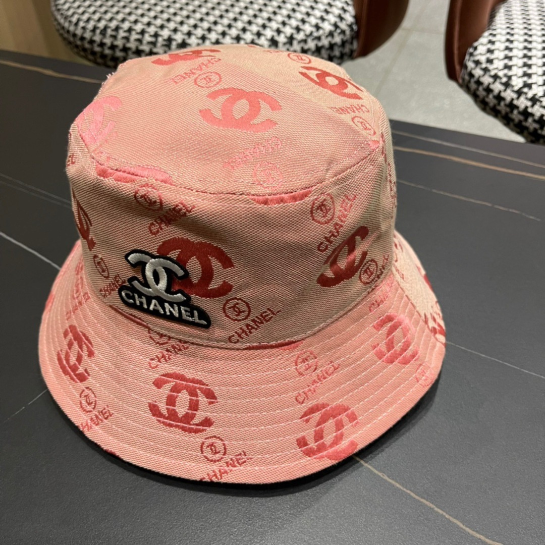 【CHANEL香奈儿】2025新款原单渔夫帽，遮阳又超好搭配，出街单品
