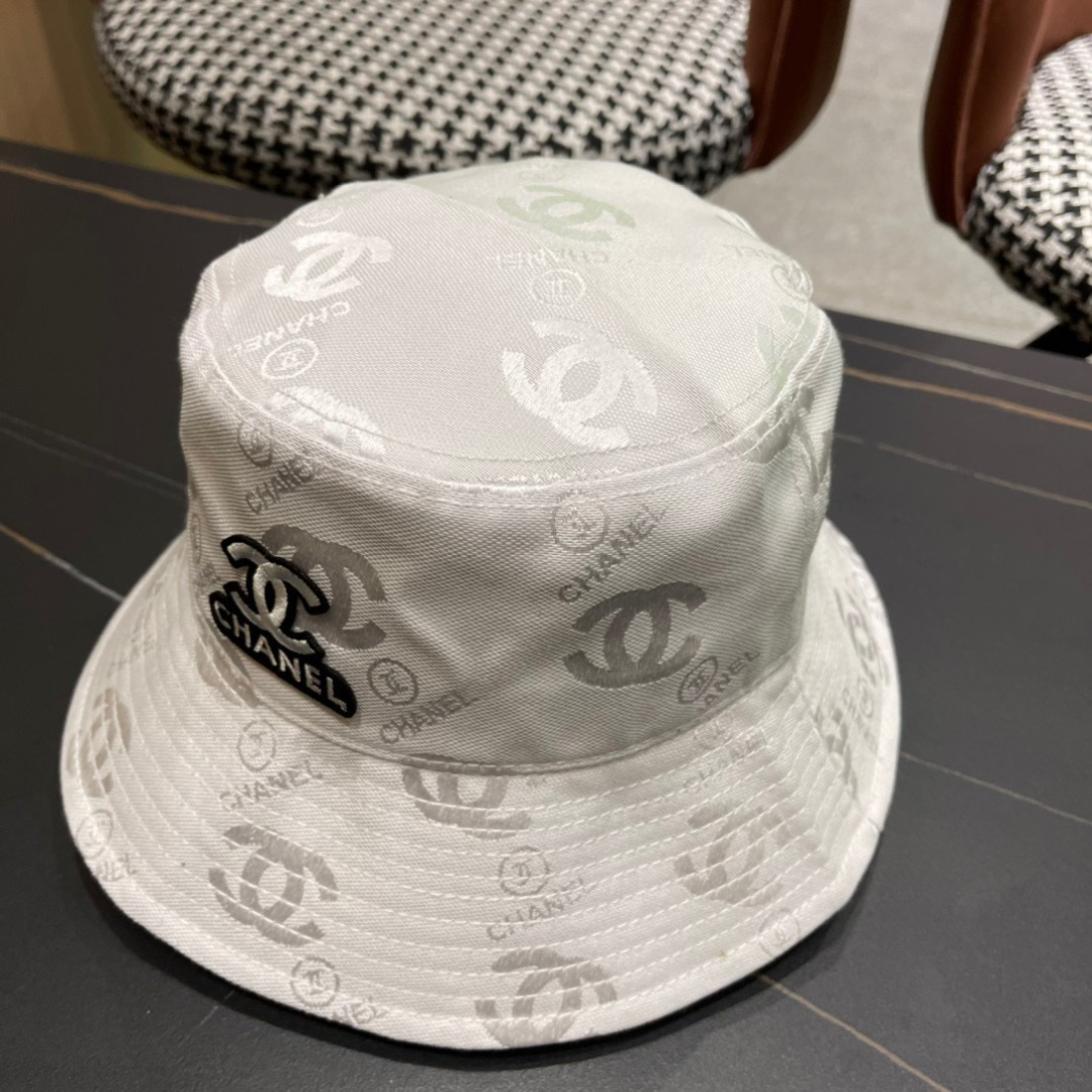 【CHANEL香奈儿】2025新款原单渔夫帽，遮阳又超好搭配，出街单品