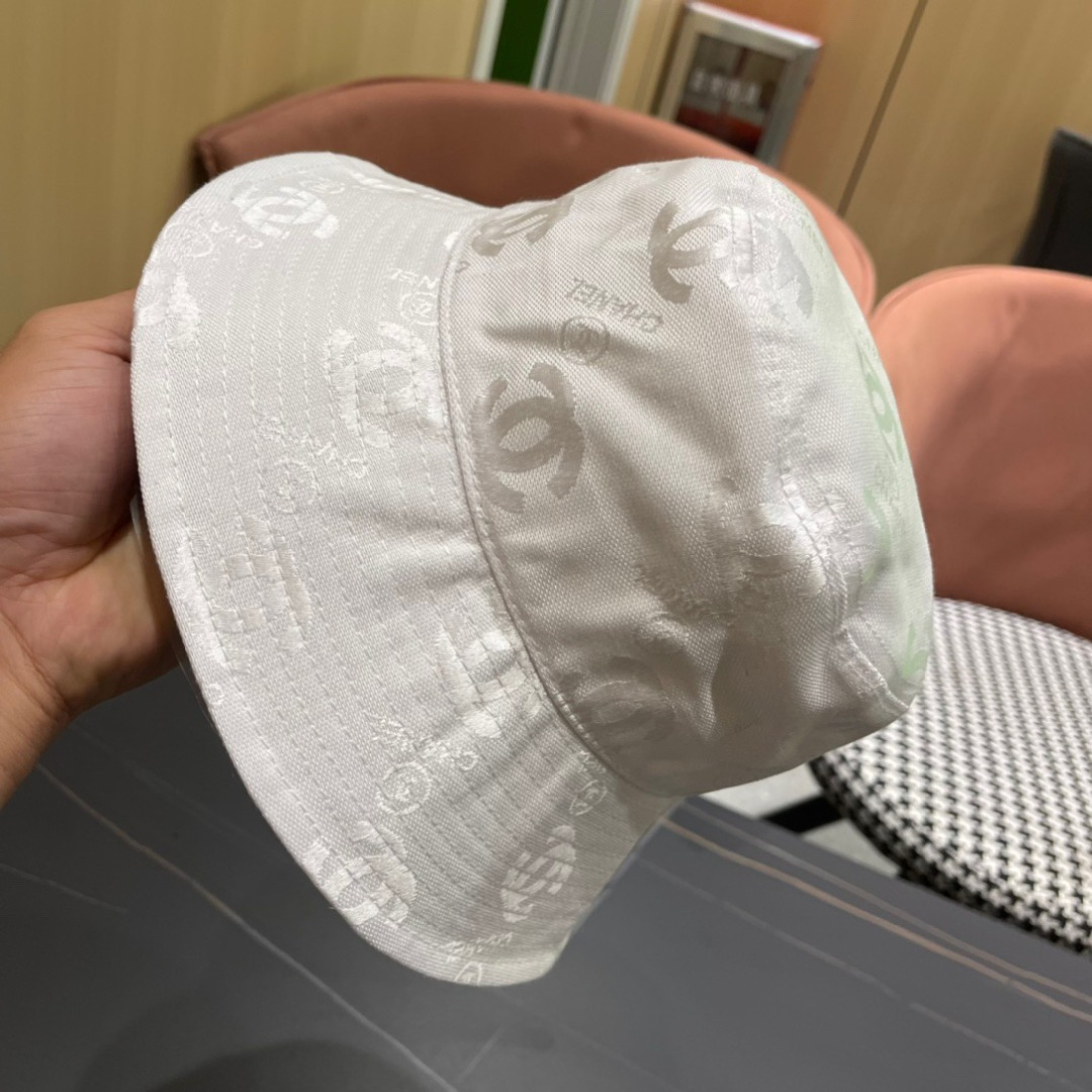 【CHANEL香奈儿】2025新款原单渔夫帽，遮阳又超好搭配，出街单品