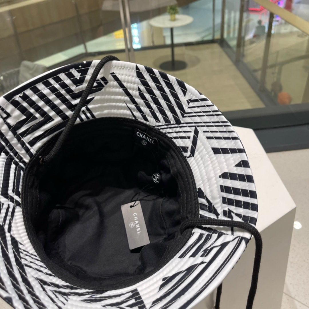  【CHANEL香奈儿】新款小香风渔夫帽，折叠防晒款超好搭配，赶紧入手！