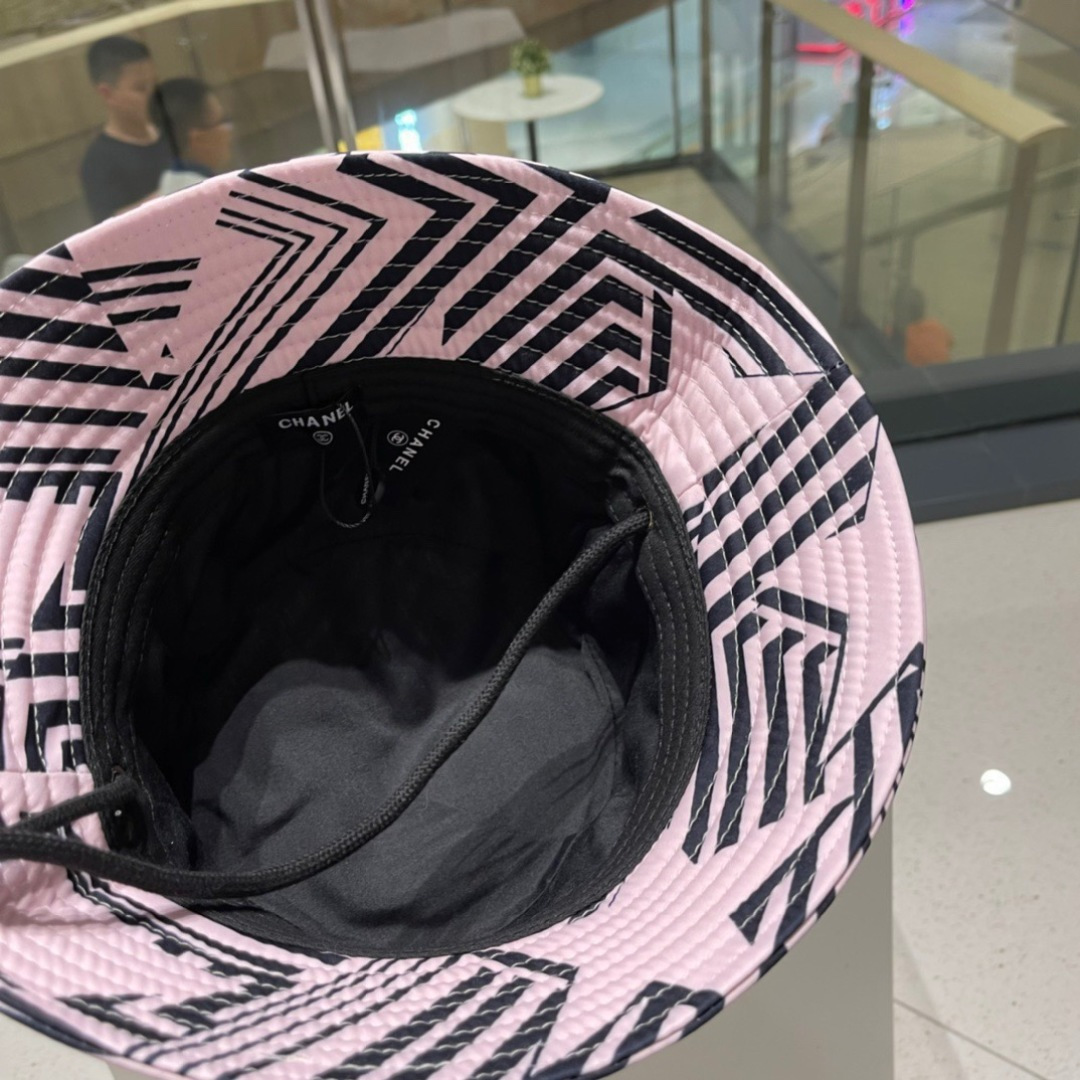  【CHANEL香奈儿】新款小香风渔夫帽，折叠防晒款超好搭配，赶紧入手！