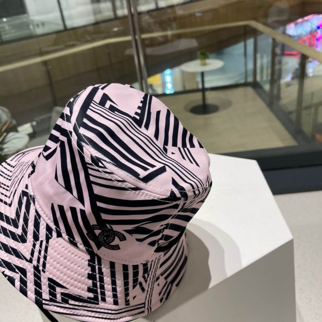  【CHANEL香奈儿】新款小香风渔夫帽，折叠防晒款超好搭配，赶紧入手！