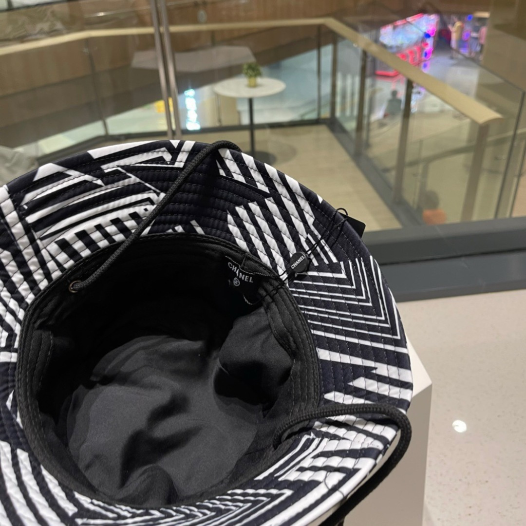  【CHANEL香奈儿】新款小香风渔夫帽，折叠防晒款超好搭配，赶紧入手！