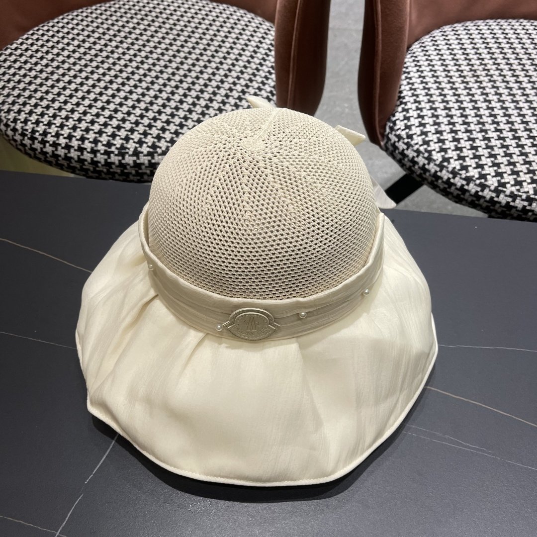  蒙口Moncler 大檐渔夫帽女夏季草帽拼接透气显脸小，优雅蝴蝶结防晒遮阳帽