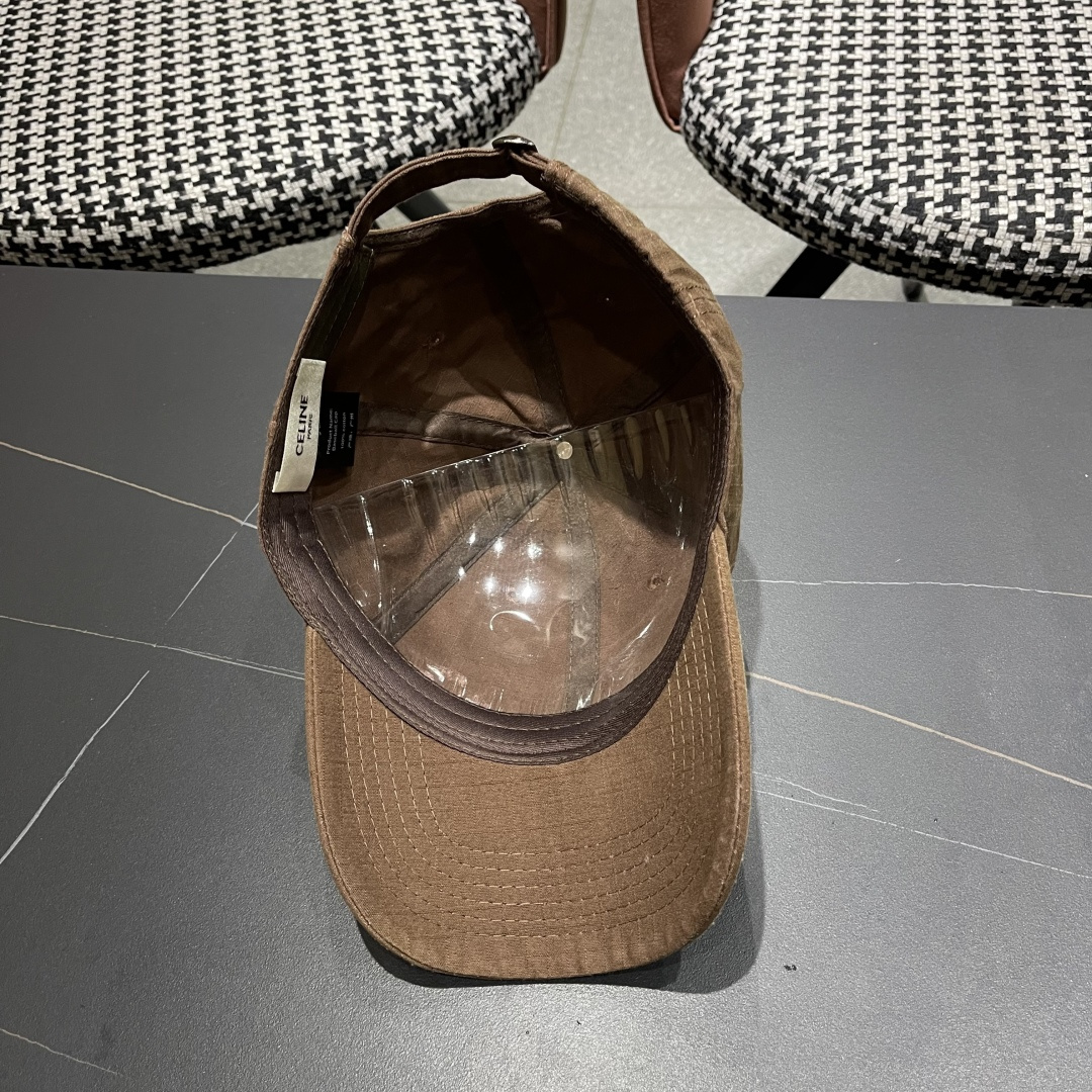 💛赛琳 CELINE 2025春款棒球帽🧢 🔥新款棒球帽🧢，出街必备超好搭配，赶紧入手！