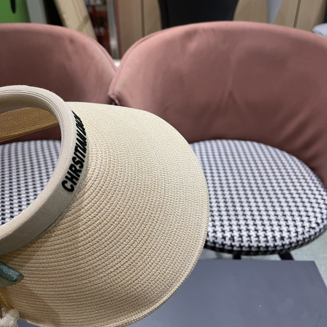  迪奥Dior新款日系蝴蝶结空顶帽女春夏出游遮阳防晒帽大
帽檐显脸小太阳盆帽