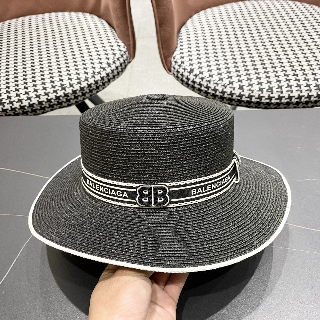 【巴黎世家】2025新款草编遮阳草帽🤩沙滩风，简约大方，新款帽型超美腻，新品上架