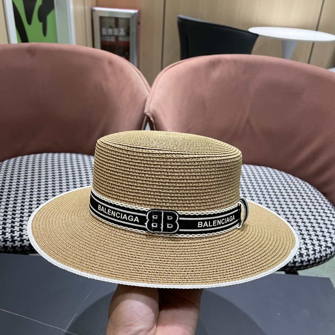 【巴黎世家】2025新款草编遮阳草帽🤩沙滩风，简约大方，新款帽型超美腻，新品上架