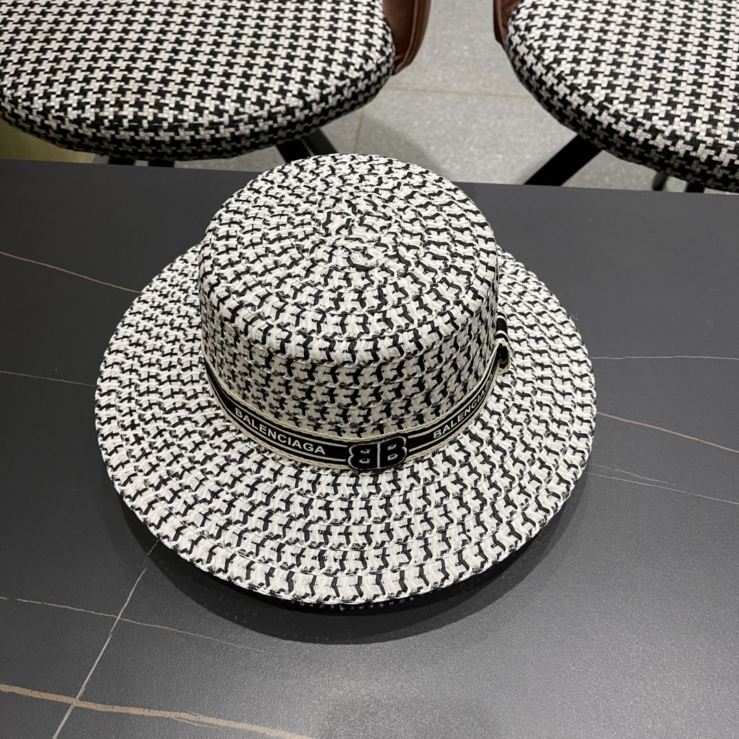  巴黎世家 夏季新款草帽女平顶遮阳防晒帽小香风织带沙滩游玩太阳帽