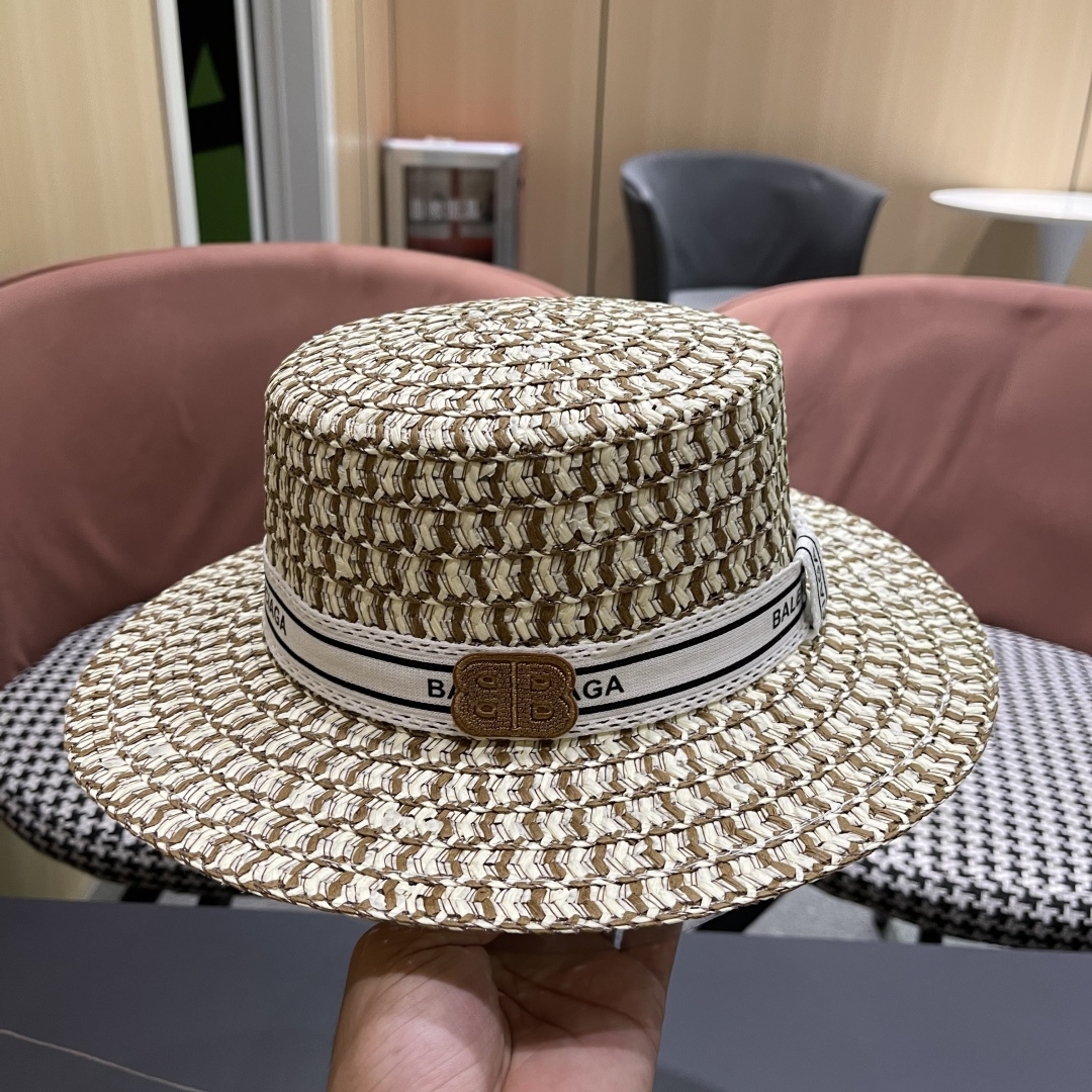  巴黎世家 夏季新款草帽女平顶遮阳防晒帽小香风织带沙滩游玩太阳帽