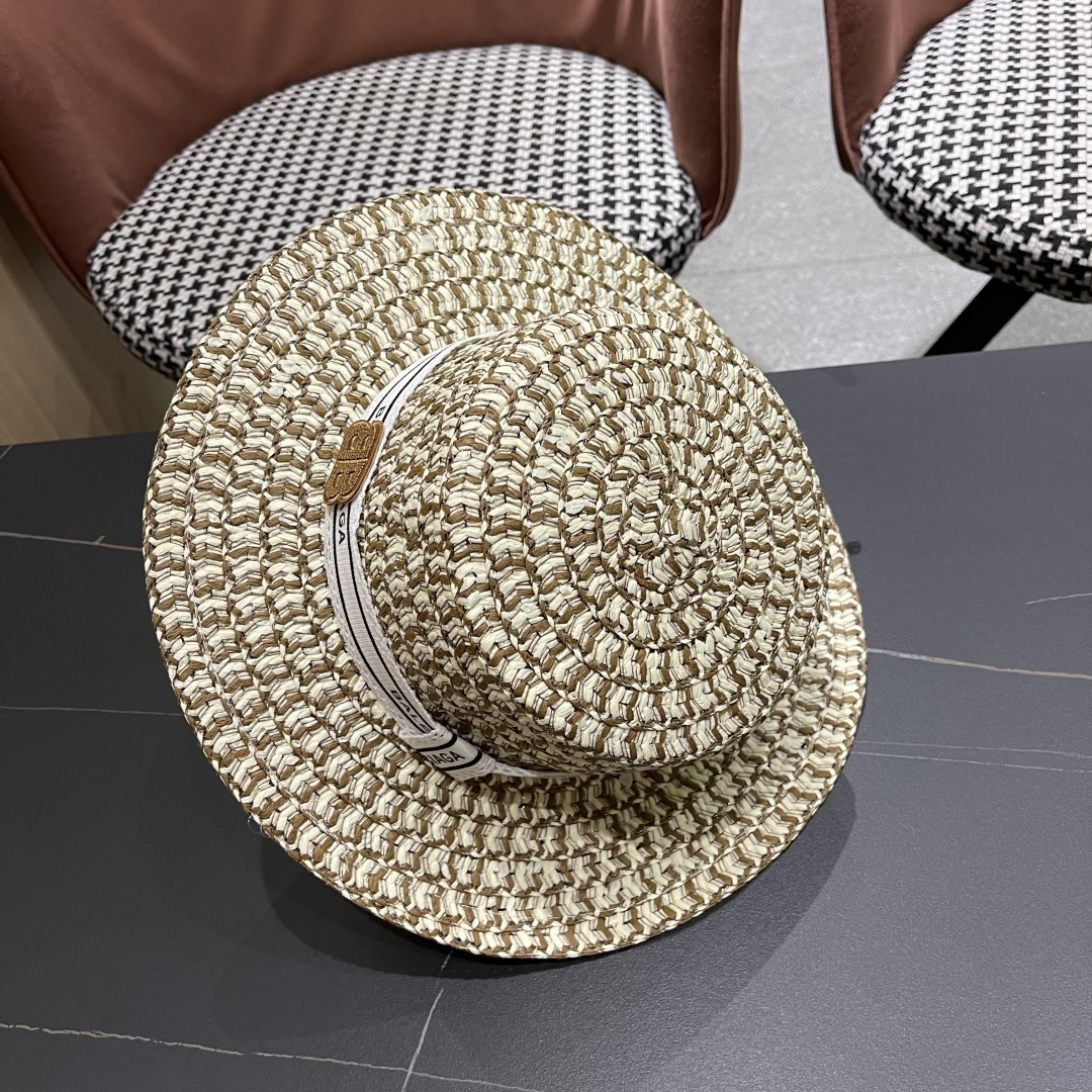  巴黎世家 夏季新款草帽女平顶遮阳防晒帽小香风织带沙滩游玩太阳帽