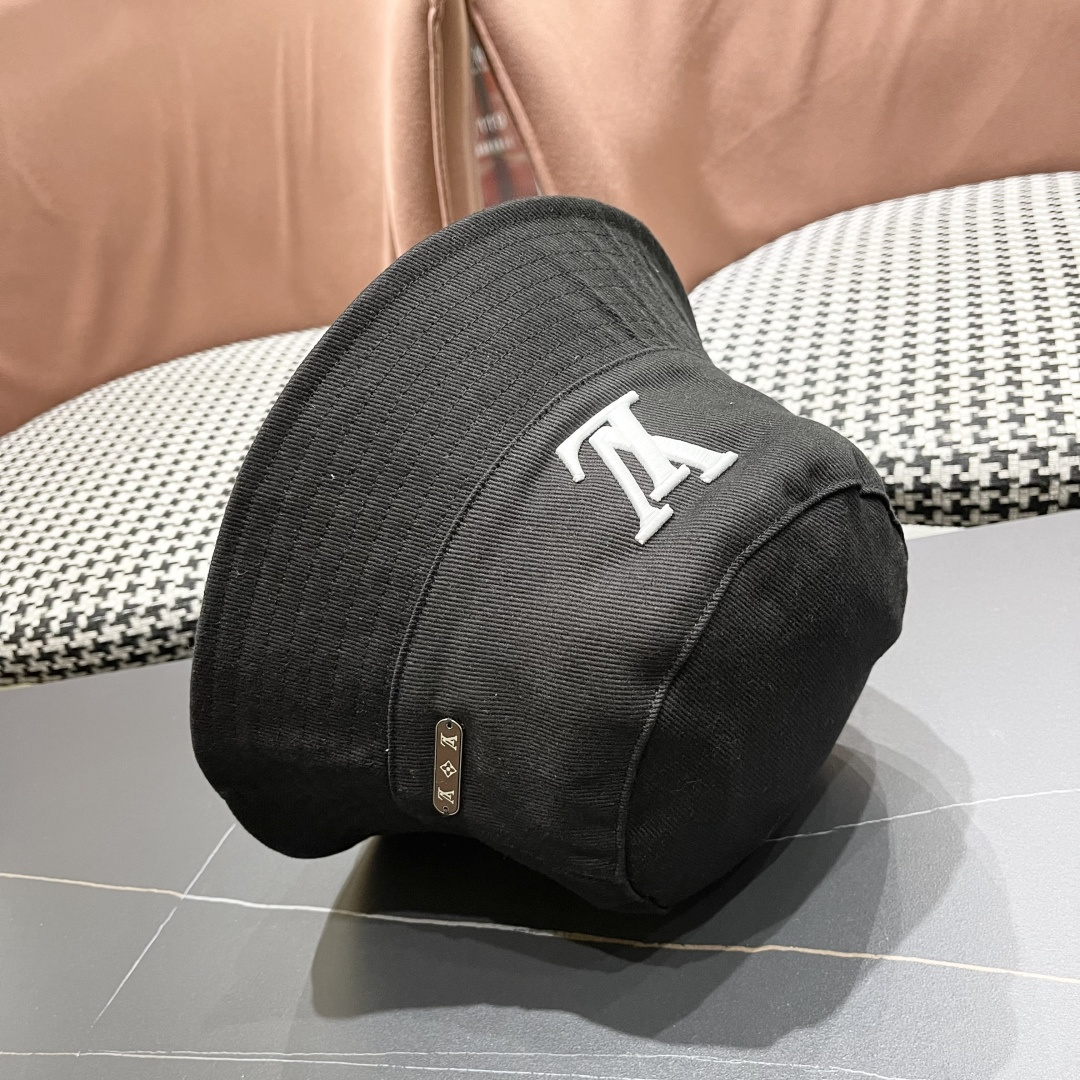  LV路易威登2025原单刺绣渔夫帽  轻盈透气。完美版型，独家实物拍摄，男女适用
