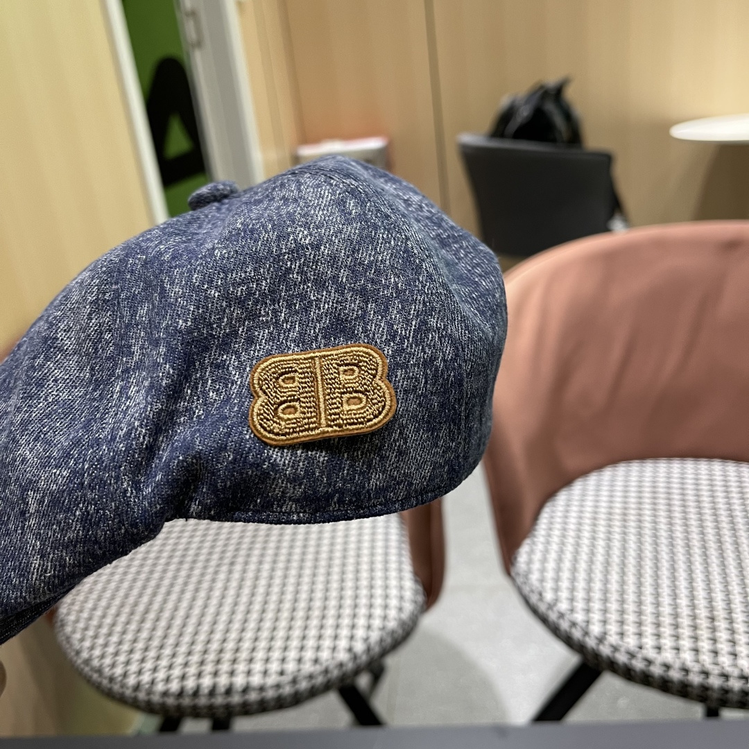  巴黎世家 2025新款韩版牛仔前进帽贝雷帽女春秋时尚百搭薄款
画家帽八角蓓蕾帽子