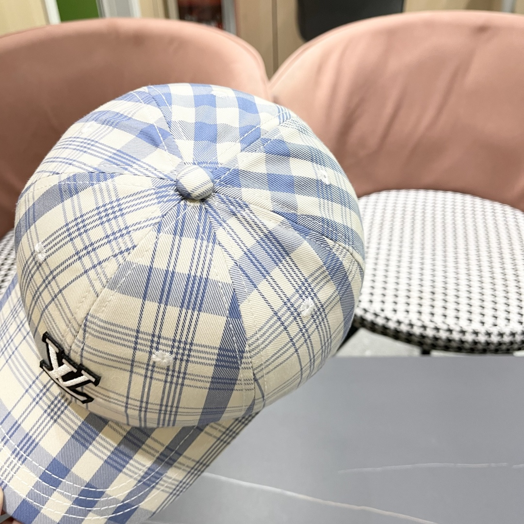  棒球帽 渔夫帽 Lv路易威登宅女同款蓝色格子棒球帽女春夏百搭
显脸小鸭舌帽休闲小清新渔夫帽
