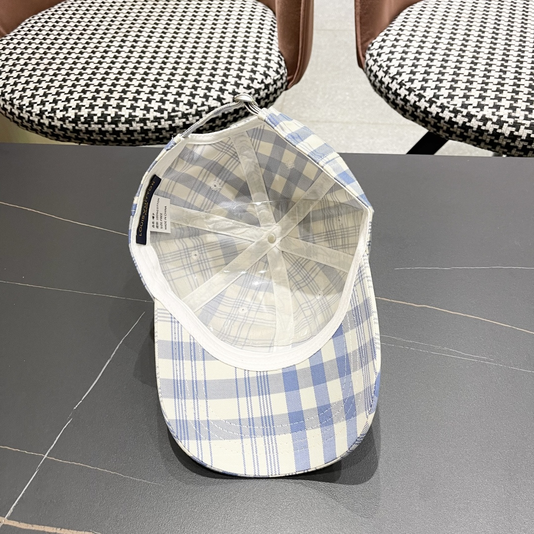 棒球帽 渔夫帽 Lv路易威登宅女同款蓝色格子棒球帽女春夏百搭
显脸小鸭舌帽休闲小清新渔夫帽