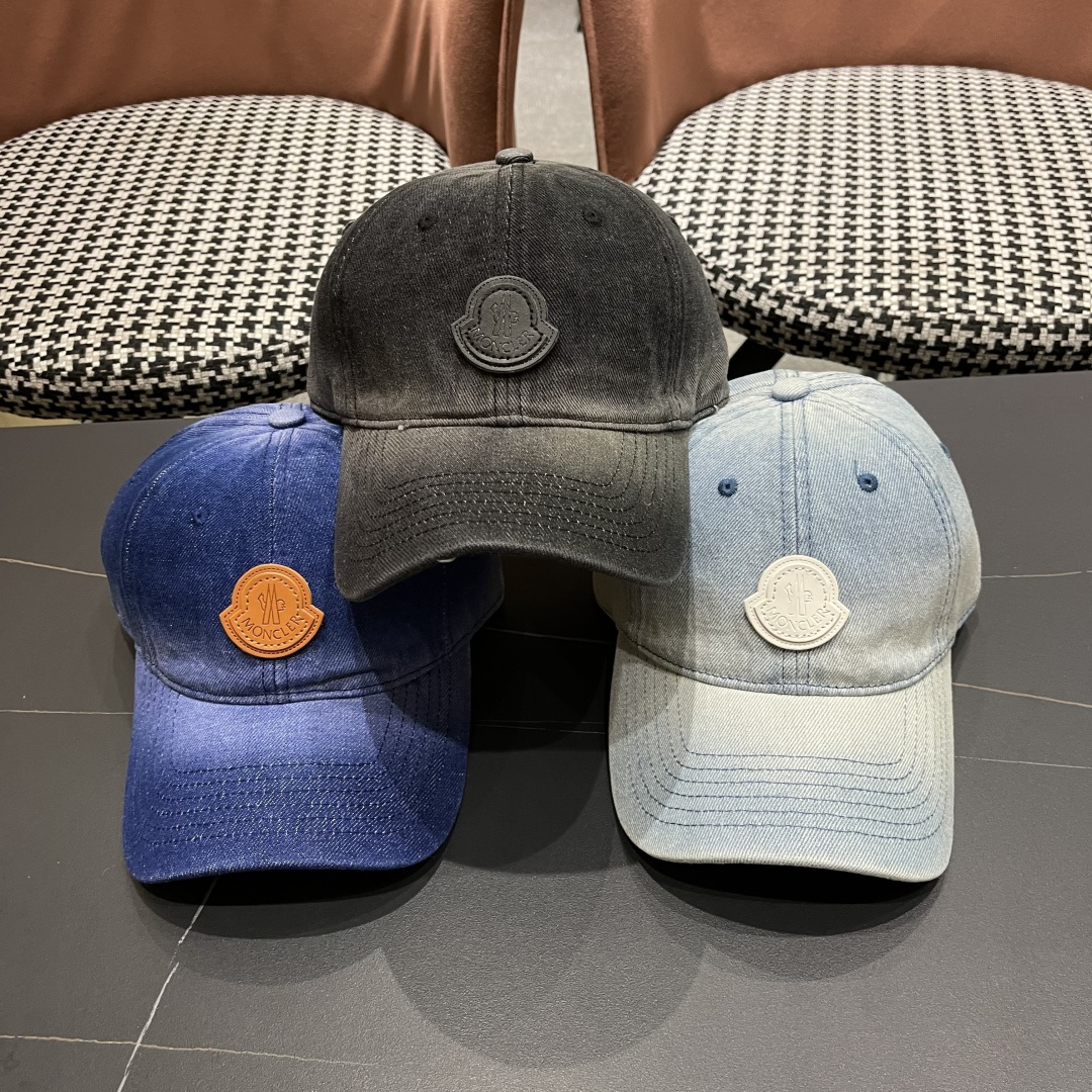  Moncler蒙口2025经典牛仔棒球帽，经典流行款轻盈透气！质量超赞，基础头围56，贴片可调节。
