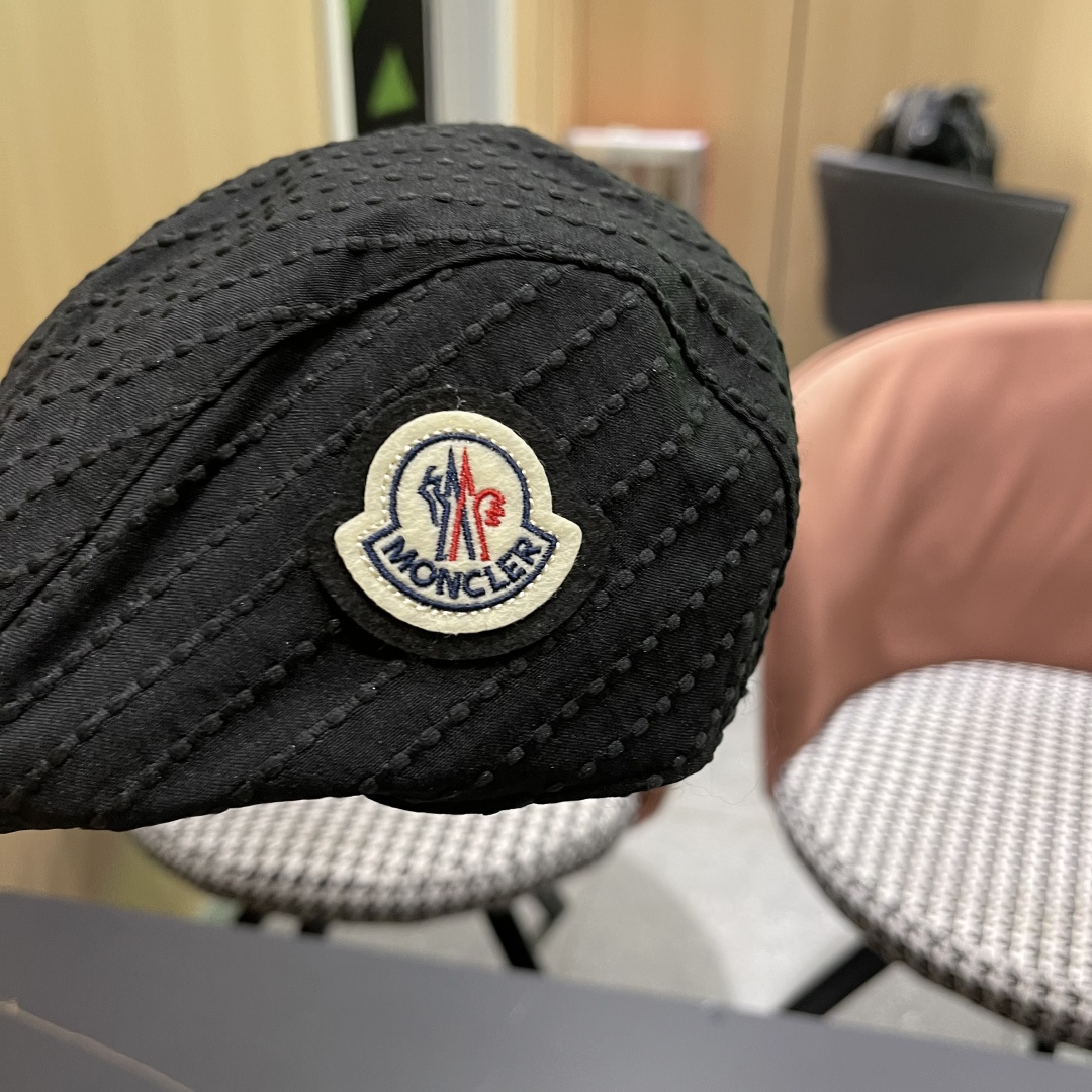  蒙口 简约风前进帽子女2025春款复古百搭贝雷帽韩
版时尚画家帽显脸小潮