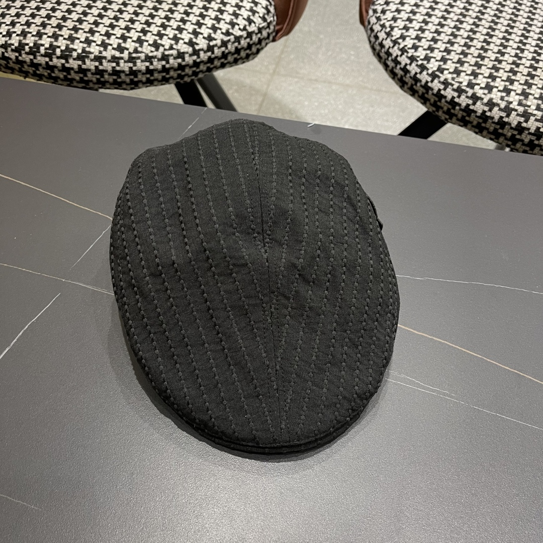  蒙口 简约风前进帽子女2025春款复古百搭贝雷帽韩
版时尚画家帽显脸小潮