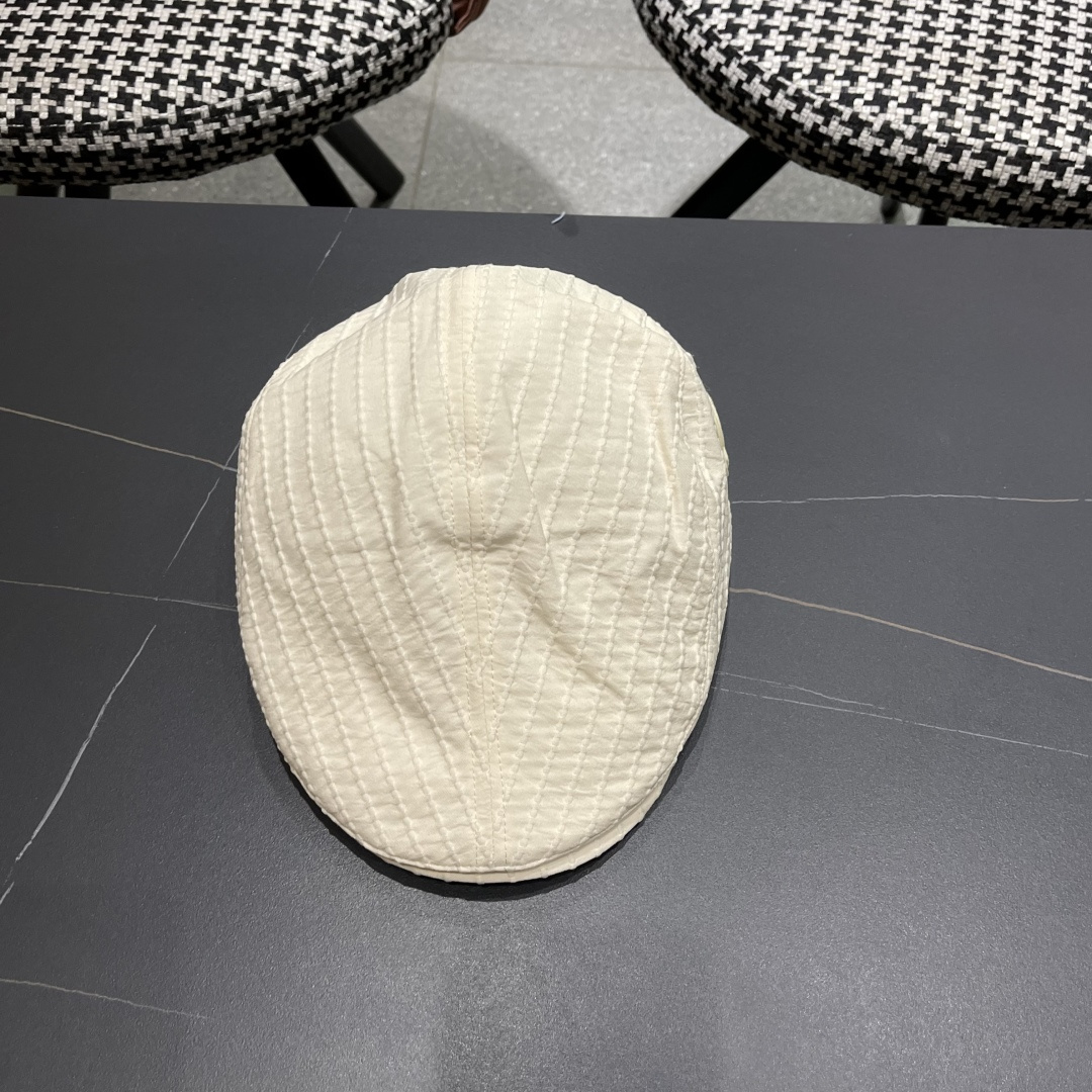  蒙口 简约风前进帽子女2025春款复古百搭贝雷帽韩
版时尚画家帽显脸小潮