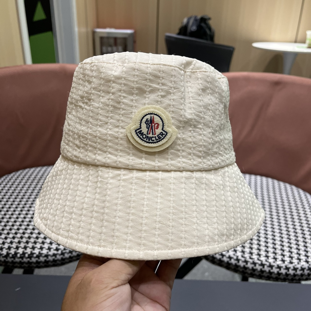  蒙口 MONCLER 2025新款网红防晒渔夫帽盆帽春夏秋季大檐女学生遮阳帽