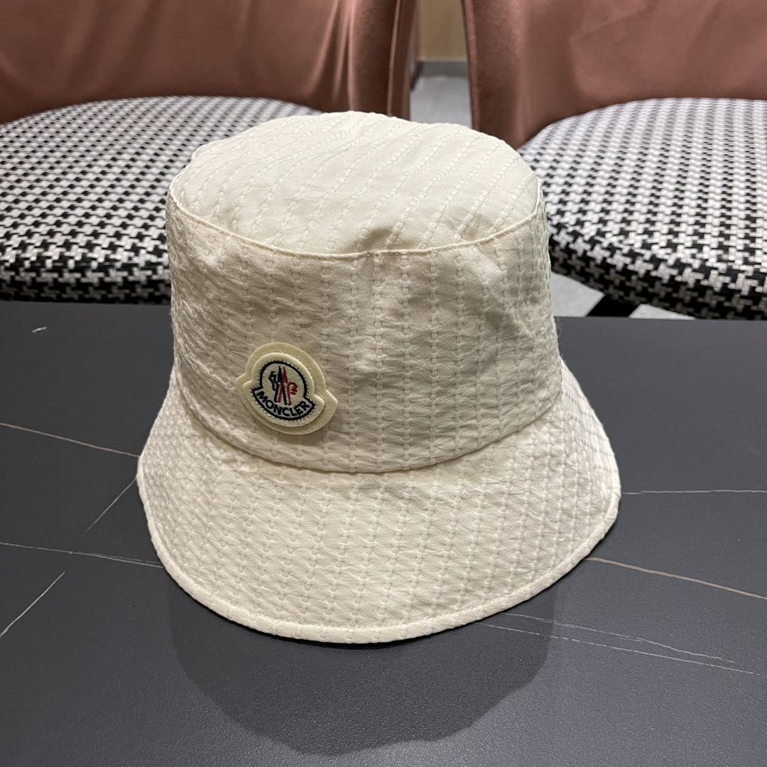  蒙口 MONCLER 2025新款网红防晒渔夫帽盆帽春夏秋季大檐女学生遮阳帽