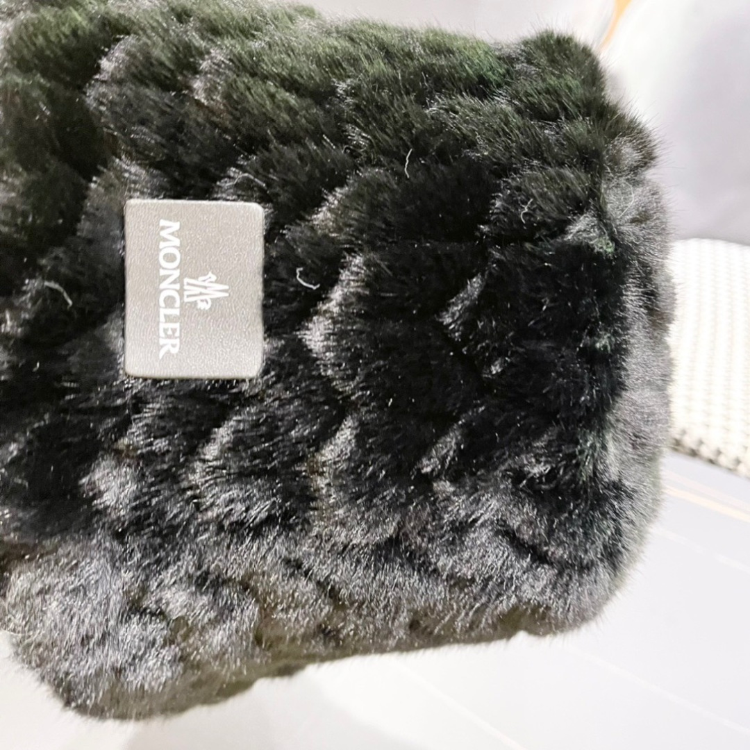  （蒙囗MONCLER】2025秋冬款毛绒绒保暖甜美可爱毛绒渔夫帽时尚百搭秋冬赶紧订购哦，
