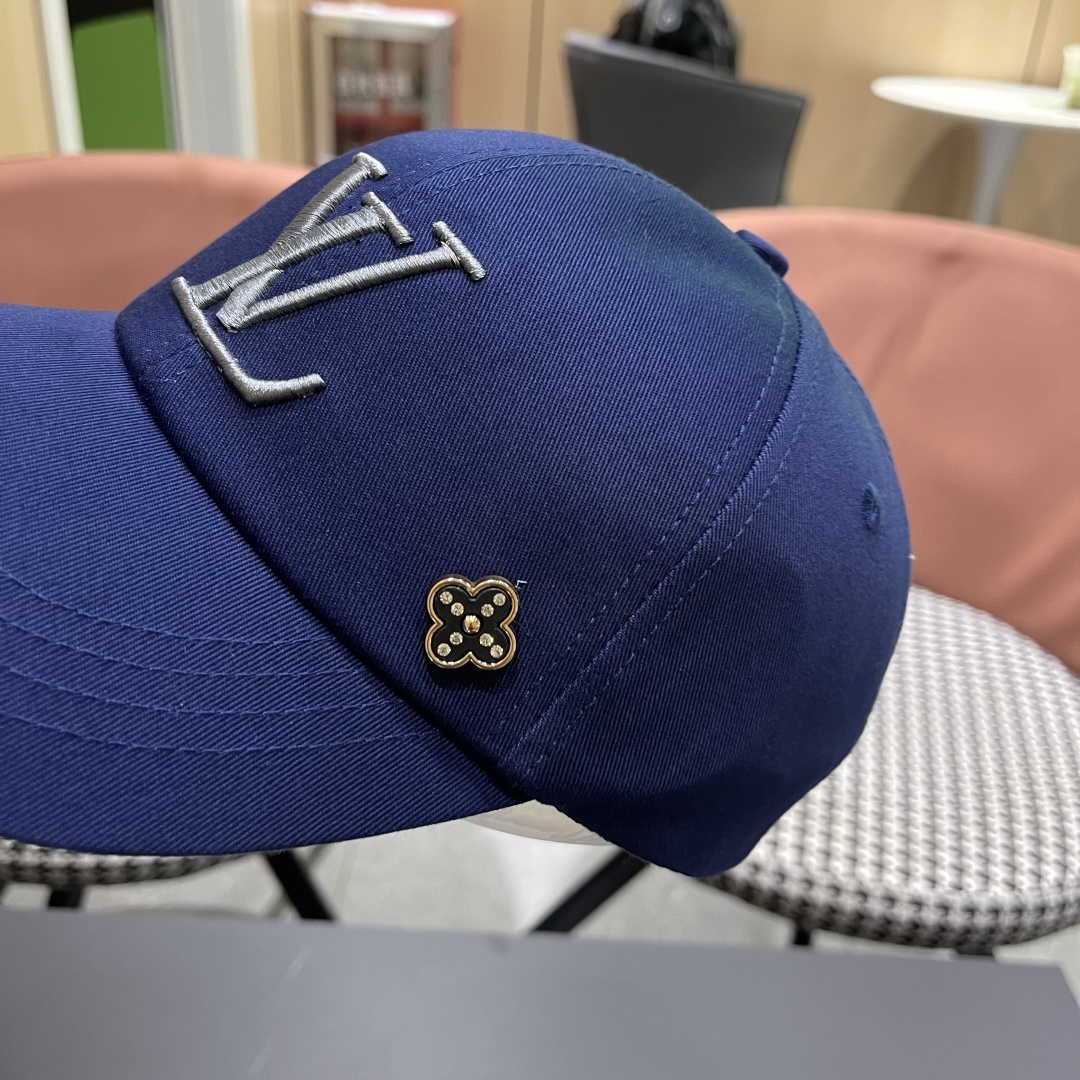  LV路易威登🧢 高版出货棒球帽，非常经典的经典，流行的复古美，四季可用，出门必备，非常显脸小