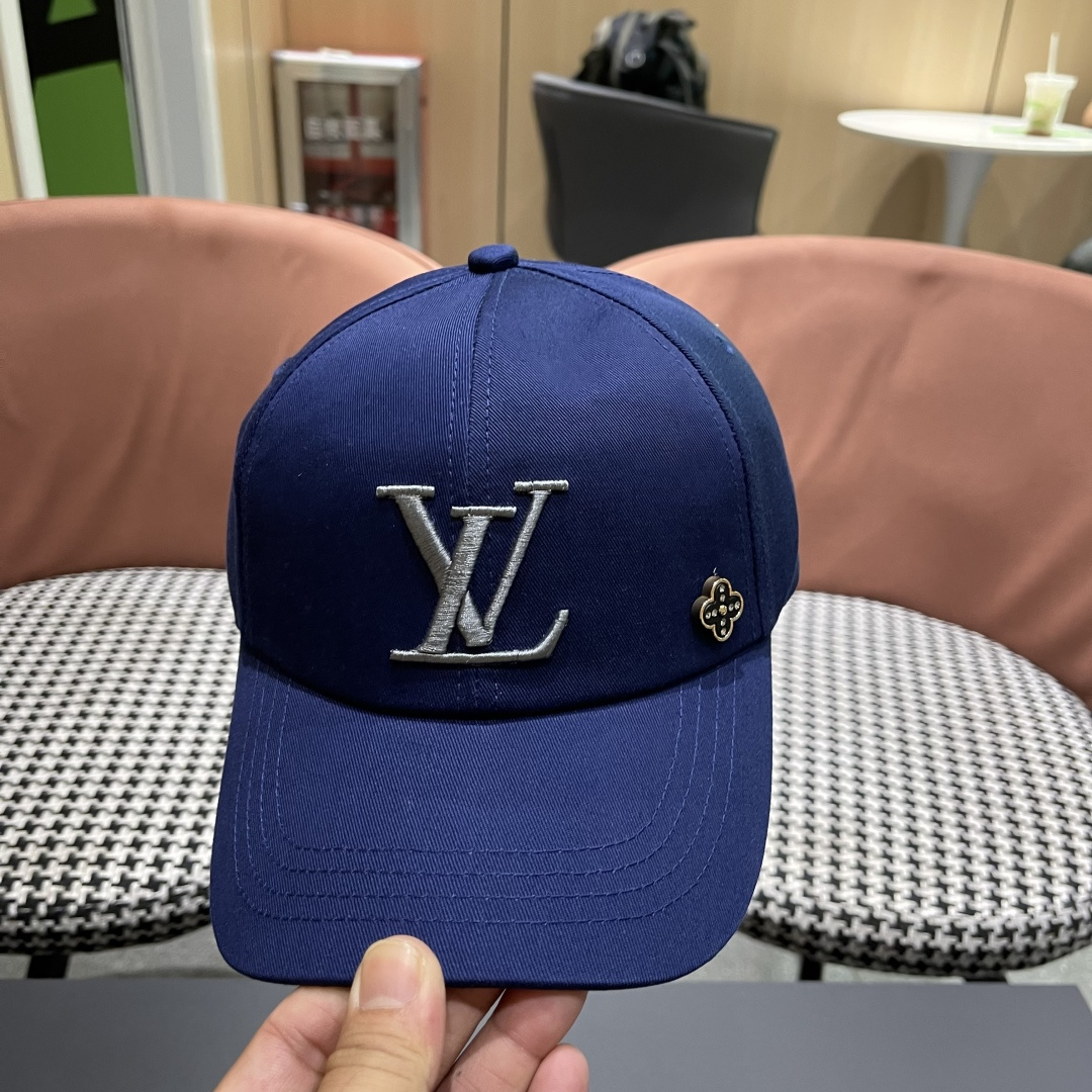  LV路易威登🧢 高版出货棒球帽，非常经典的经典，流行的复古美，四季可用，出门必备，非常显脸小