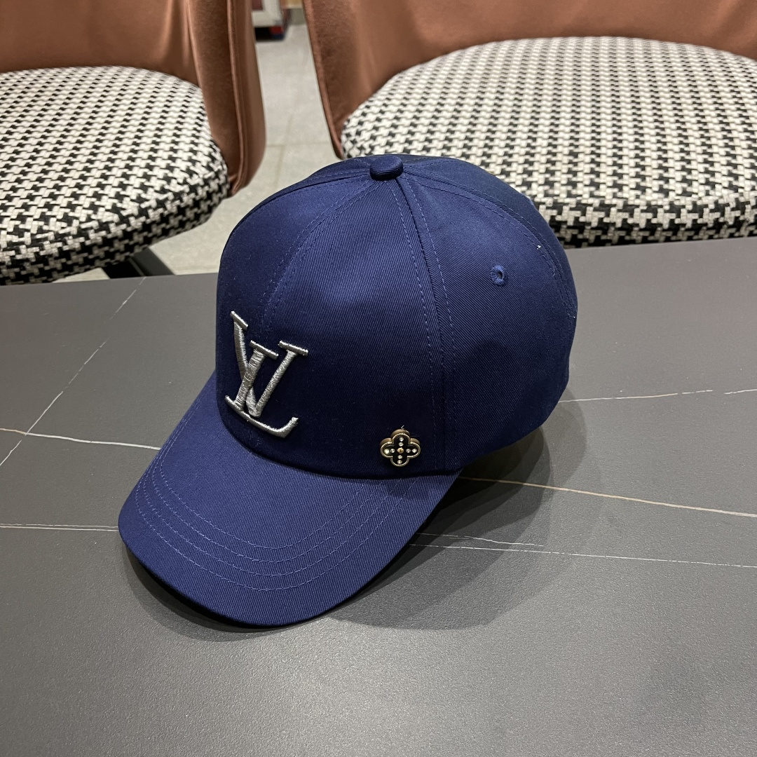  LV路易威登🧢 高版出货棒球帽，非常经典的经典，流行的复古美，四季可用，出门必备，非常显脸小
