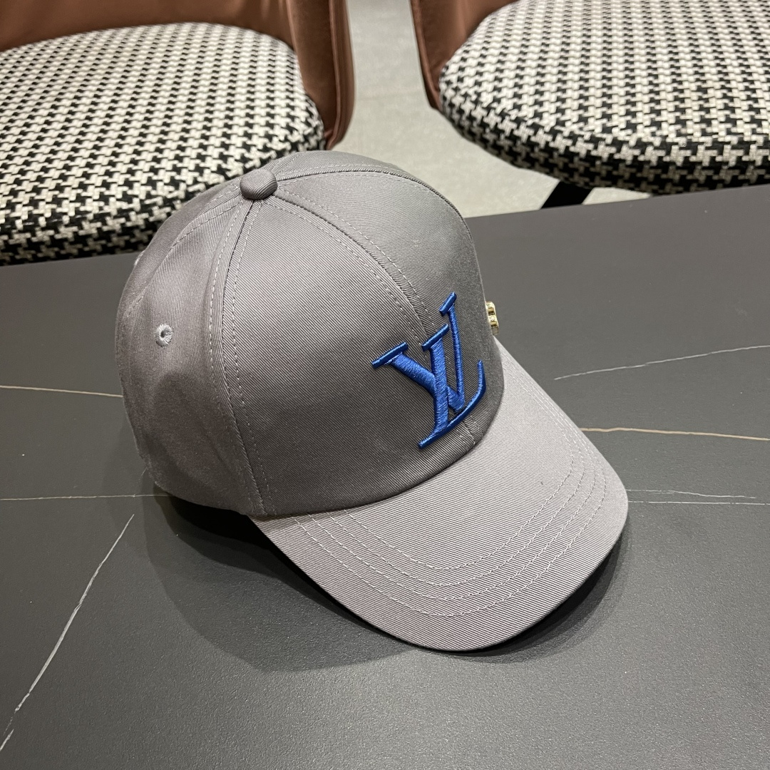 LV路易威登🧢 高版出货棒球帽，非常经典的经典，流行的复古美，四季可用，出门必备，非常显脸小