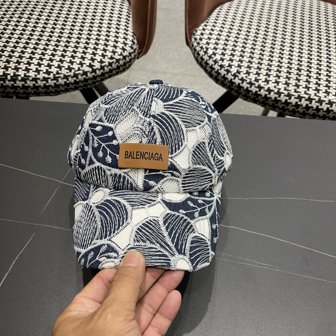  Balenciaga 巴黎世家2025新款镂空透气棒球帽简约时尚超级无敌帽子！