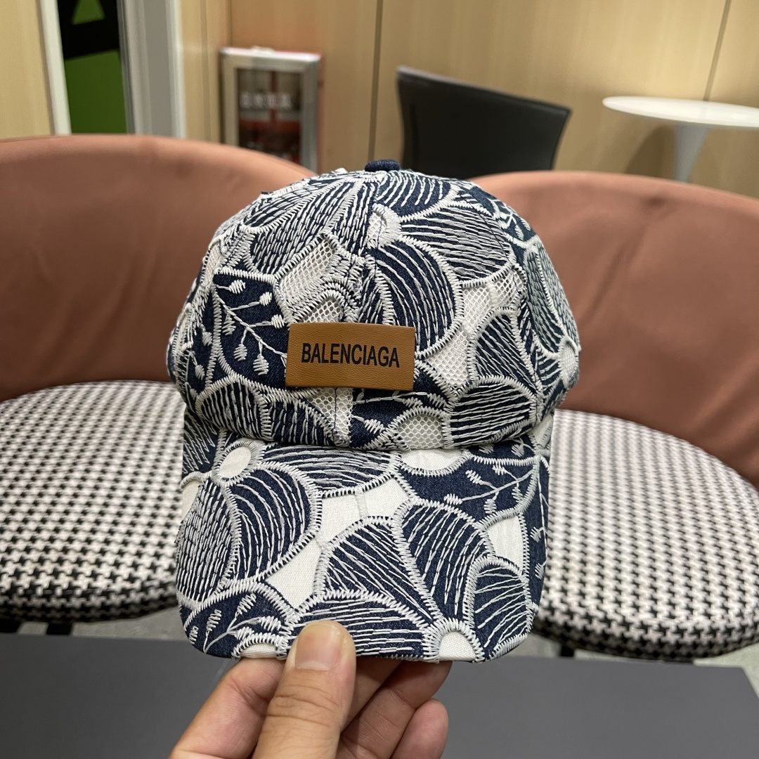  Balenciaga 巴黎世家2025新款镂空透气棒球帽简约时尚超级无敌帽子！