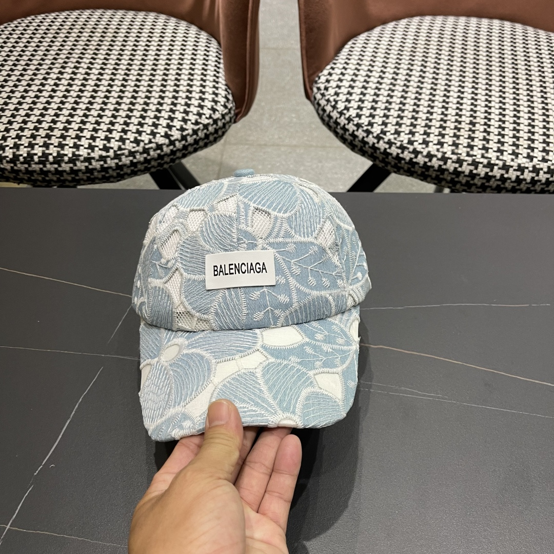  Balenciaga 巴黎世家2025新款镂空透气棒球帽简约时尚超级无敌帽子！