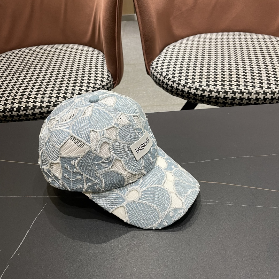  Balenciaga 巴黎世家2025新款镂空透气棒球帽简约时尚超级无敌帽子！