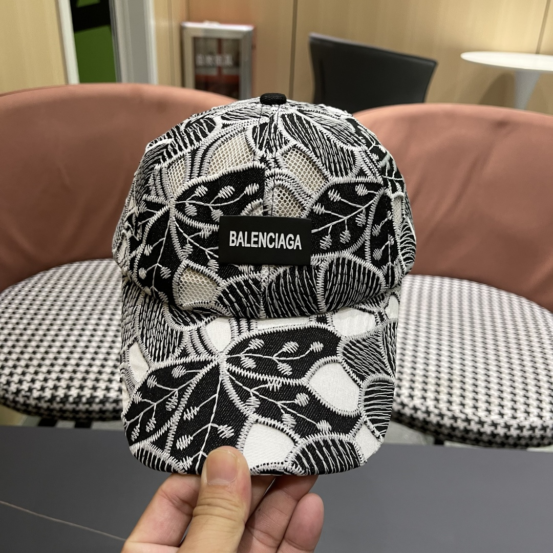  Balenciaga 巴黎世家2025新款镂空透气棒球帽简约时尚超级无敌帽子！