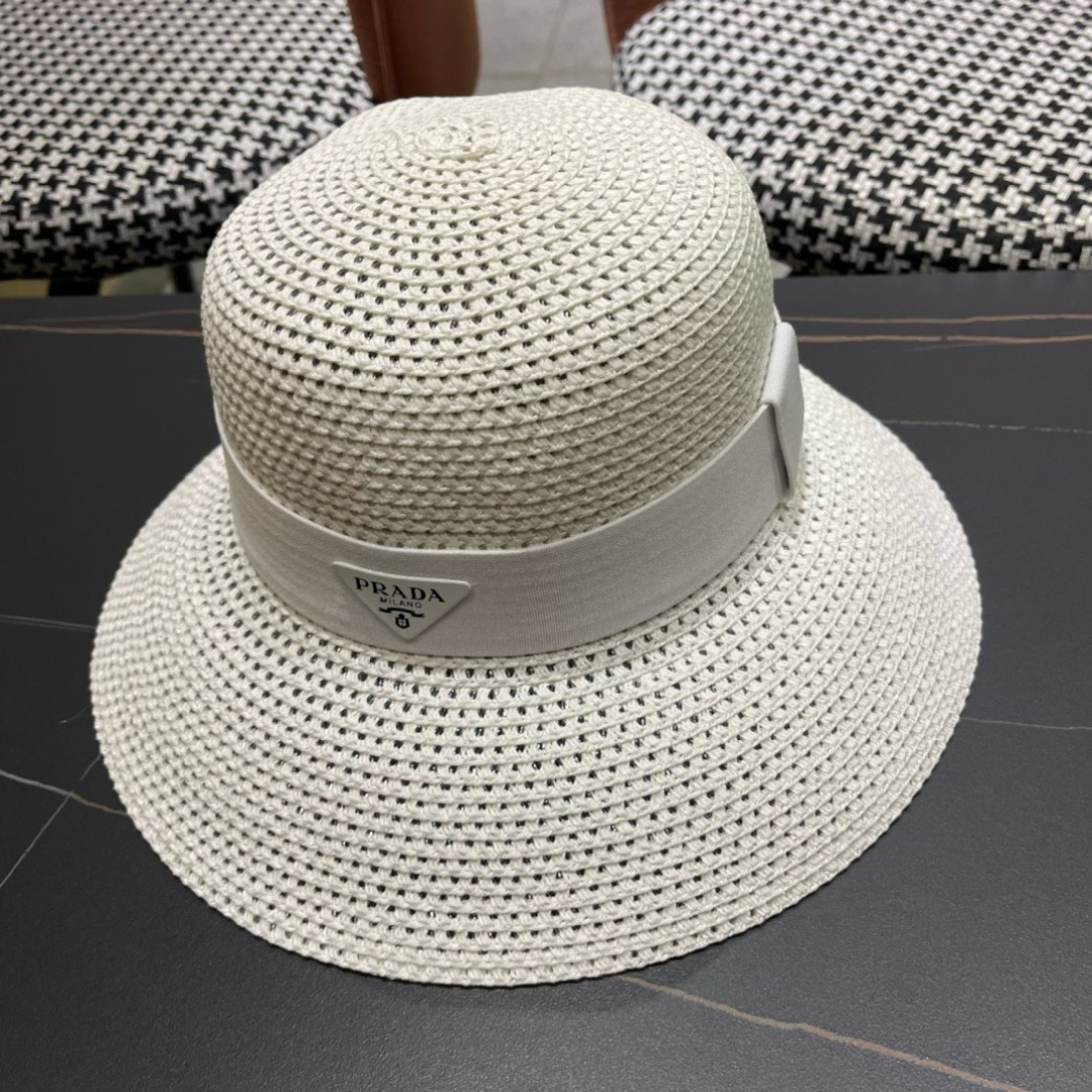  【PRADA普拉达】2025新款草帽，出街必备超好搭配，赶紧入手！