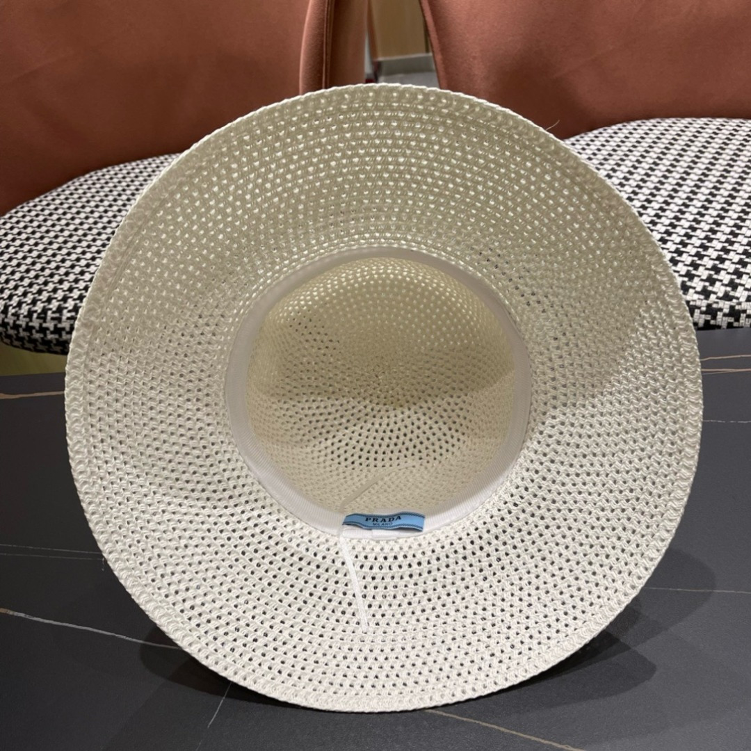  【PRADA普拉达】2025新款草帽，出街必备超好搭配，赶紧入手！