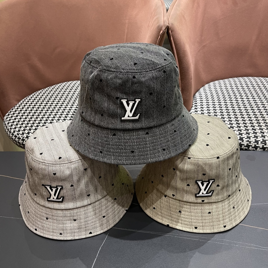  Lv路易威登 日系爱心条纹渔夫帽女新款春夏显脸小防晒盆帽
百搭透气遮阳水桶帽